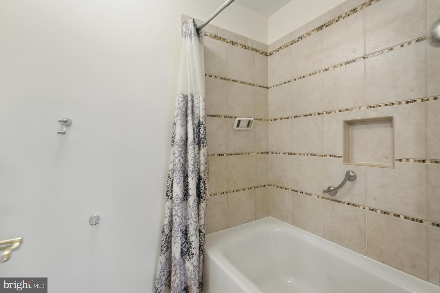 19885 NAPLES LAKES TER, ASHBURN, Virginia 20147, 4 Bedrooms Bedrooms, ,3 BathroomsBathrooms,Residential,For sale,19885 NAPLES LAKES TER,VALO2098170 MLS # VALO2098170