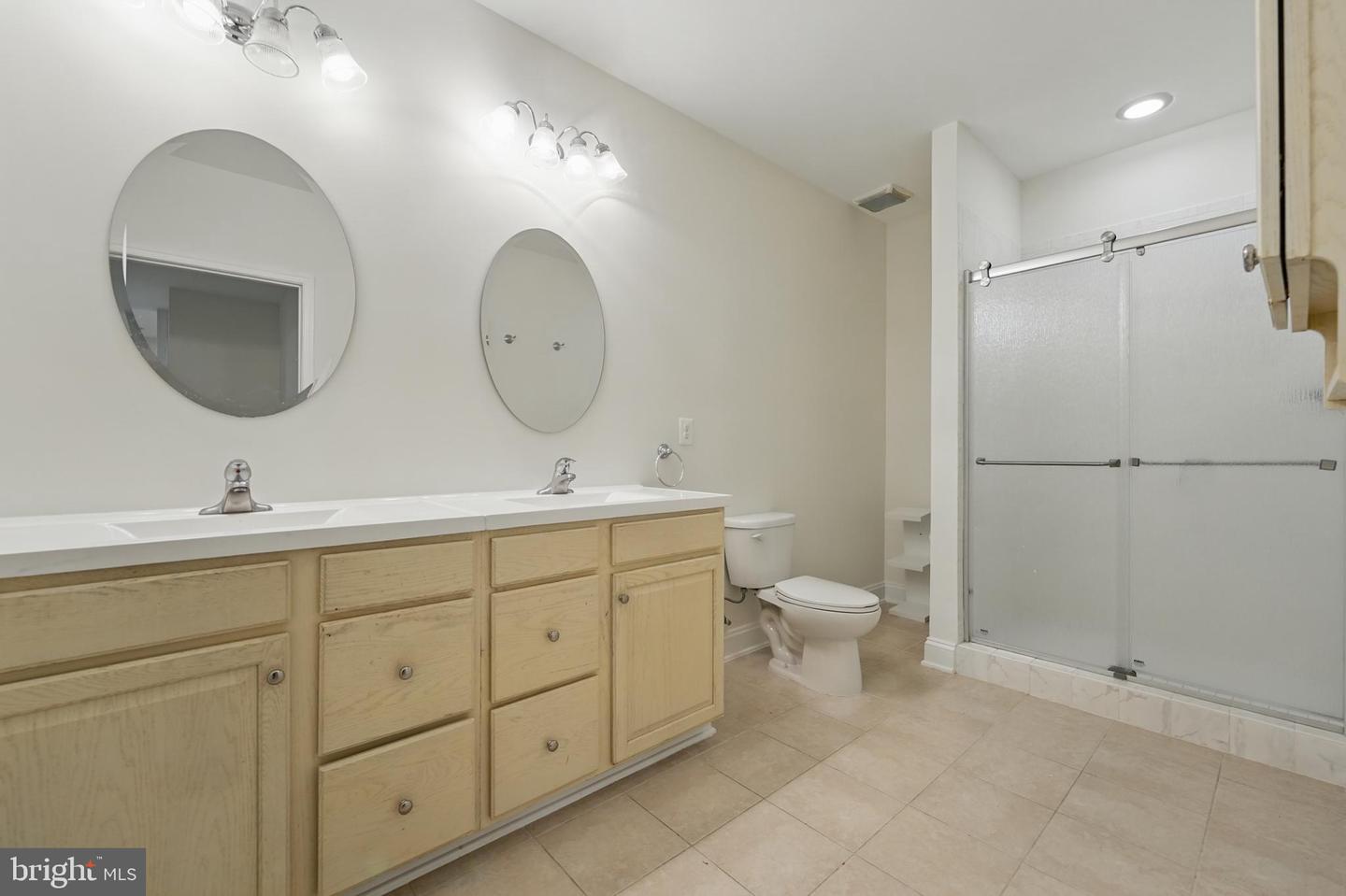19885 NAPLES LAKES TER, ASHBURN, Virginia 20147, 4 Bedrooms Bedrooms, ,3 BathroomsBathrooms,Residential,For sale,19885 NAPLES LAKES TER,VALO2098170 MLS # VALO2098170