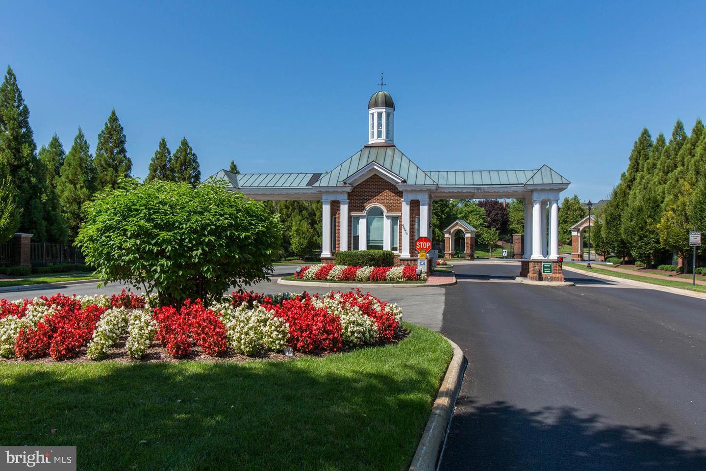 19885 NAPLES LAKES TER, ASHBURN, Virginia 20147, 4 Bedrooms Bedrooms, ,3 BathroomsBathrooms,Residential,For sale,19885 NAPLES LAKES TER,VALO2098170 MLS # VALO2098170
