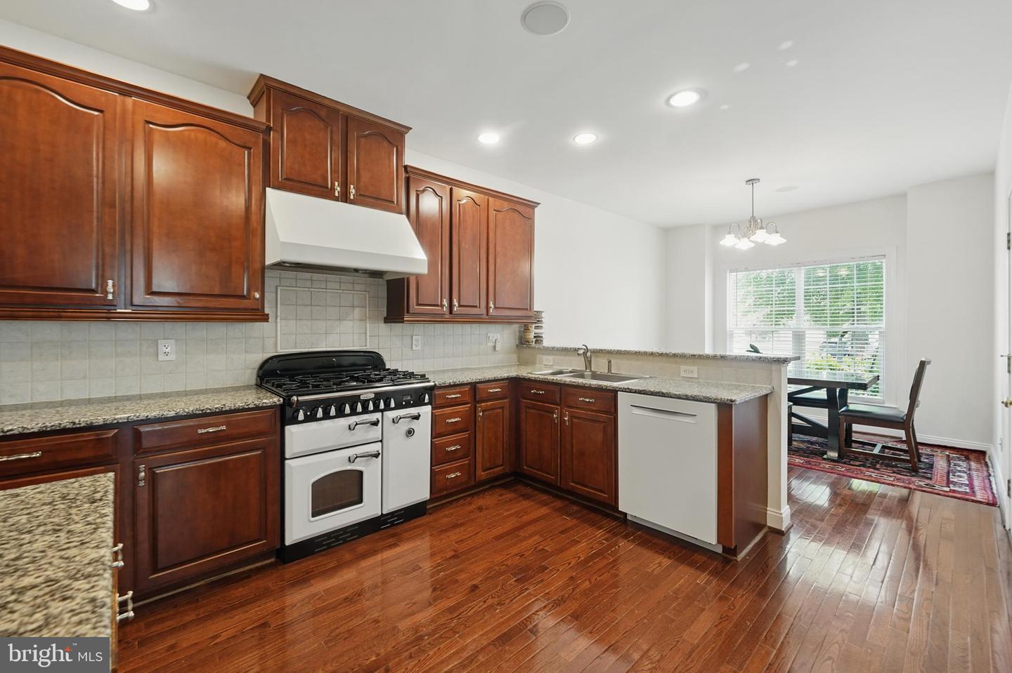 19885 NAPLES LAKES TER, ASHBURN, Virginia 20147, 4 Bedrooms Bedrooms, ,3 BathroomsBathrooms,Residential,For sale,19885 NAPLES LAKES TER,VALO2098170 MLS # VALO2098170