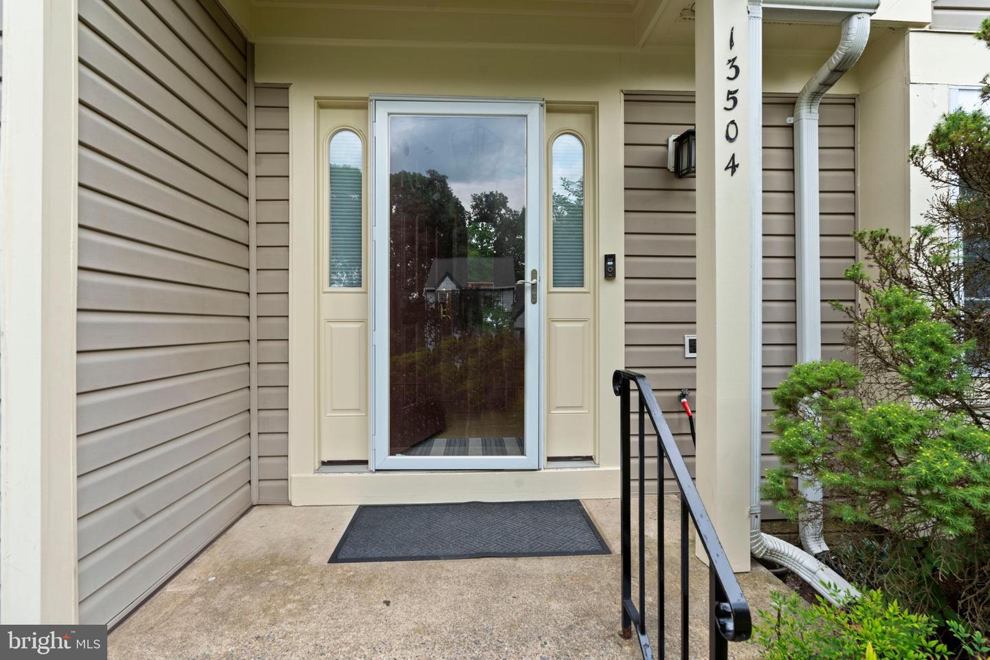 13504 UNION VILLAGE CIR, CLIFTON, Virginia 20124, 4 Bedrooms Bedrooms, ,3 BathroomsBathrooms,Residential,For sale,13504 UNION VILLAGE CIR,VAFX2243878 MLS # VAFX2243878