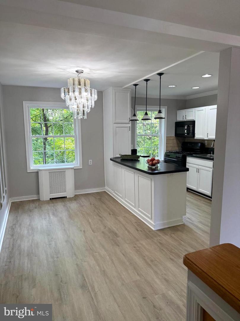 5104 COLUMBIA PIKE #6, ARLINGTON, Virginia 22204, 2 Bedrooms Bedrooms, ,1 BathroomBathrooms,Residential,For sale,5104 COLUMBIA PIKE #6,VAAR2058374 MLS # VAAR2058374