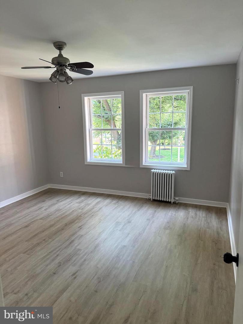 5104 COLUMBIA PIKE #6, ARLINGTON, Virginia 22204, 2 Bedrooms Bedrooms, ,1 BathroomBathrooms,Residential,For sale,5104 COLUMBIA PIKE #6,VAAR2058374 MLS # VAAR2058374