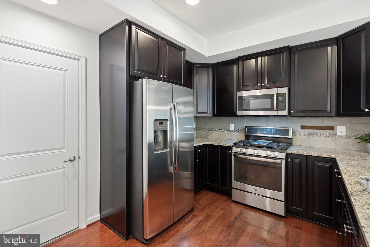 13642 ENDEAVOUR DR #20L, HERNDON, Virginia 20171, 3 Bedrooms Bedrooms, ,2 BathroomsBathrooms,Residential,For sale,13642 ENDEAVOUR DR #20L,VAFX2243582 MLS # VAFX2243582