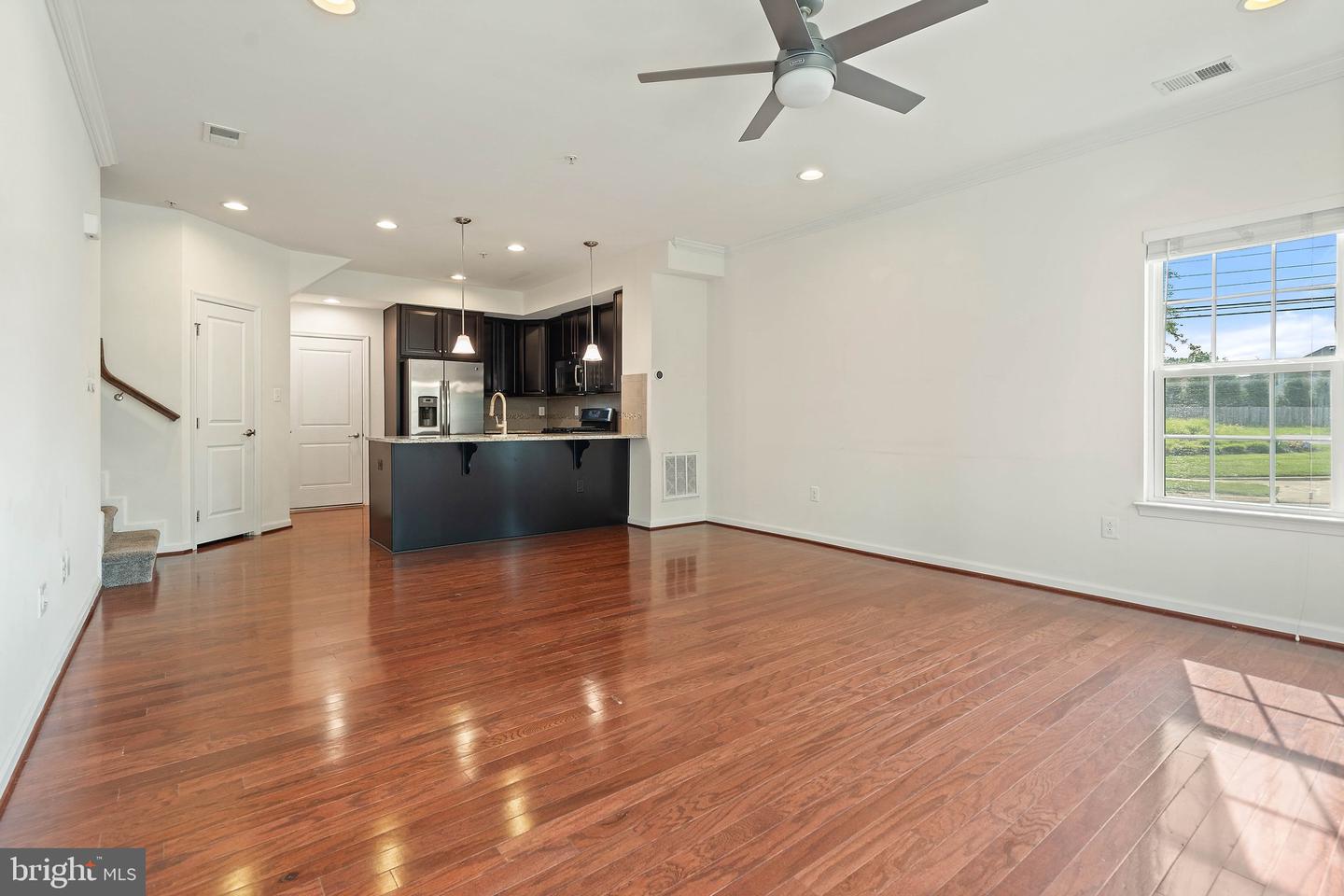 13642 ENDEAVOUR DR #20L, HERNDON, Virginia 20171, 3 Bedrooms Bedrooms, ,2 BathroomsBathrooms,Residential,For sale,13642 ENDEAVOUR DR #20L,VAFX2243582 MLS # VAFX2243582