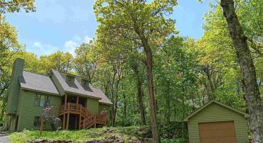 67 S FOREST DR, WINTERGREEN RESORT, Virginia 22967, 4 Bedrooms Bedrooms, ,3 BathroomsBathrooms,Residential,For sale,67 S FOREST DR,665037 MLS # 665037