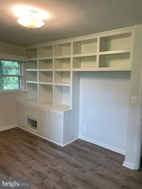 112 BLUE RIDGE ST, WARRENTON, Virginia 20186, 6 Bedrooms Bedrooms, ,3 BathroomsBathrooms,Residential,For sale,112 BLUE RIDGE ST,VAFQ2016814 MLS # VAFQ2016814