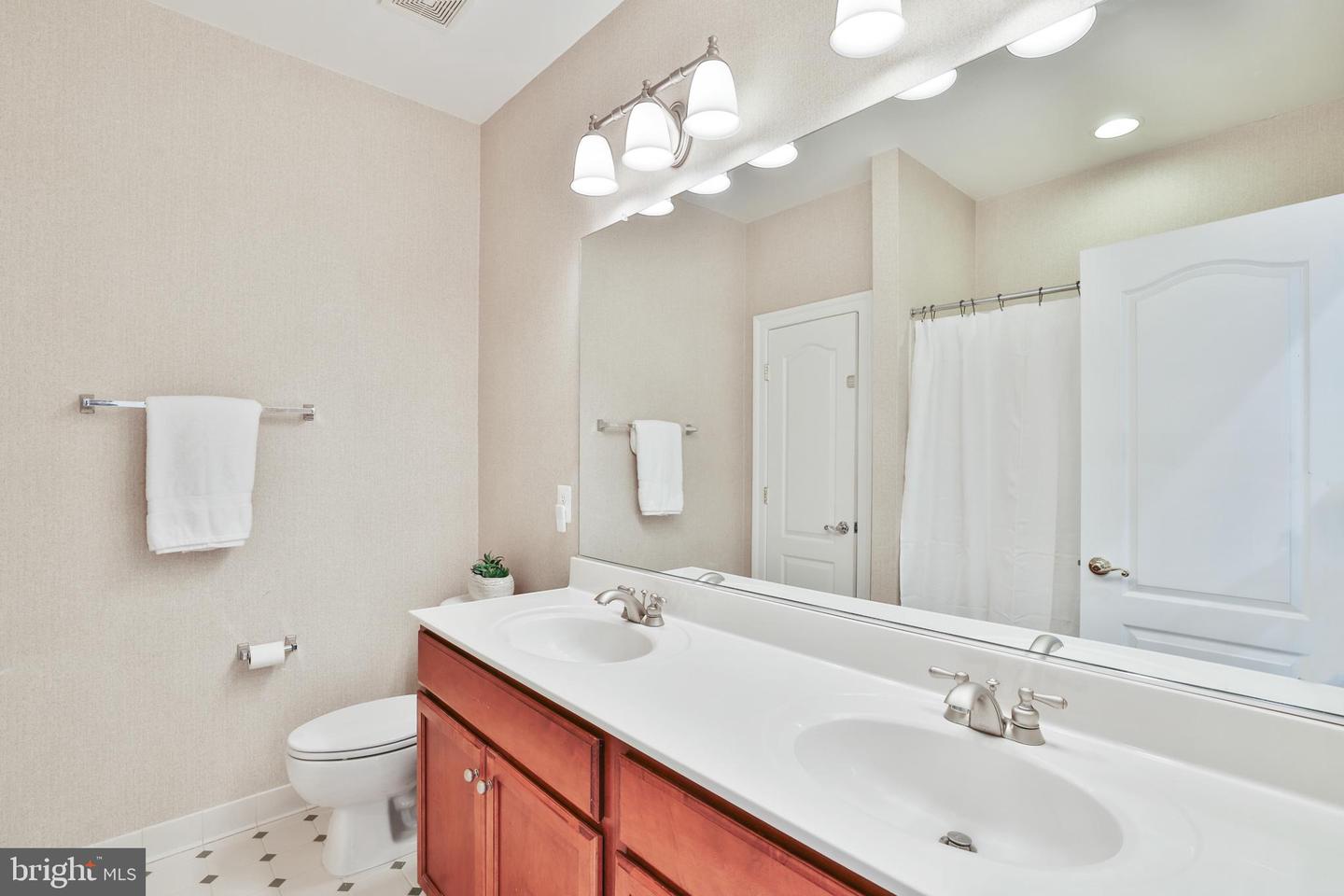 16328 LIMESTONE CT, LEESBURG, Virginia 20176, 5 Bedrooms Bedrooms, ,4 BathroomsBathrooms,Residential,For sale,16328 LIMESTONE CT,VALO2098254 MLS # VALO2098254