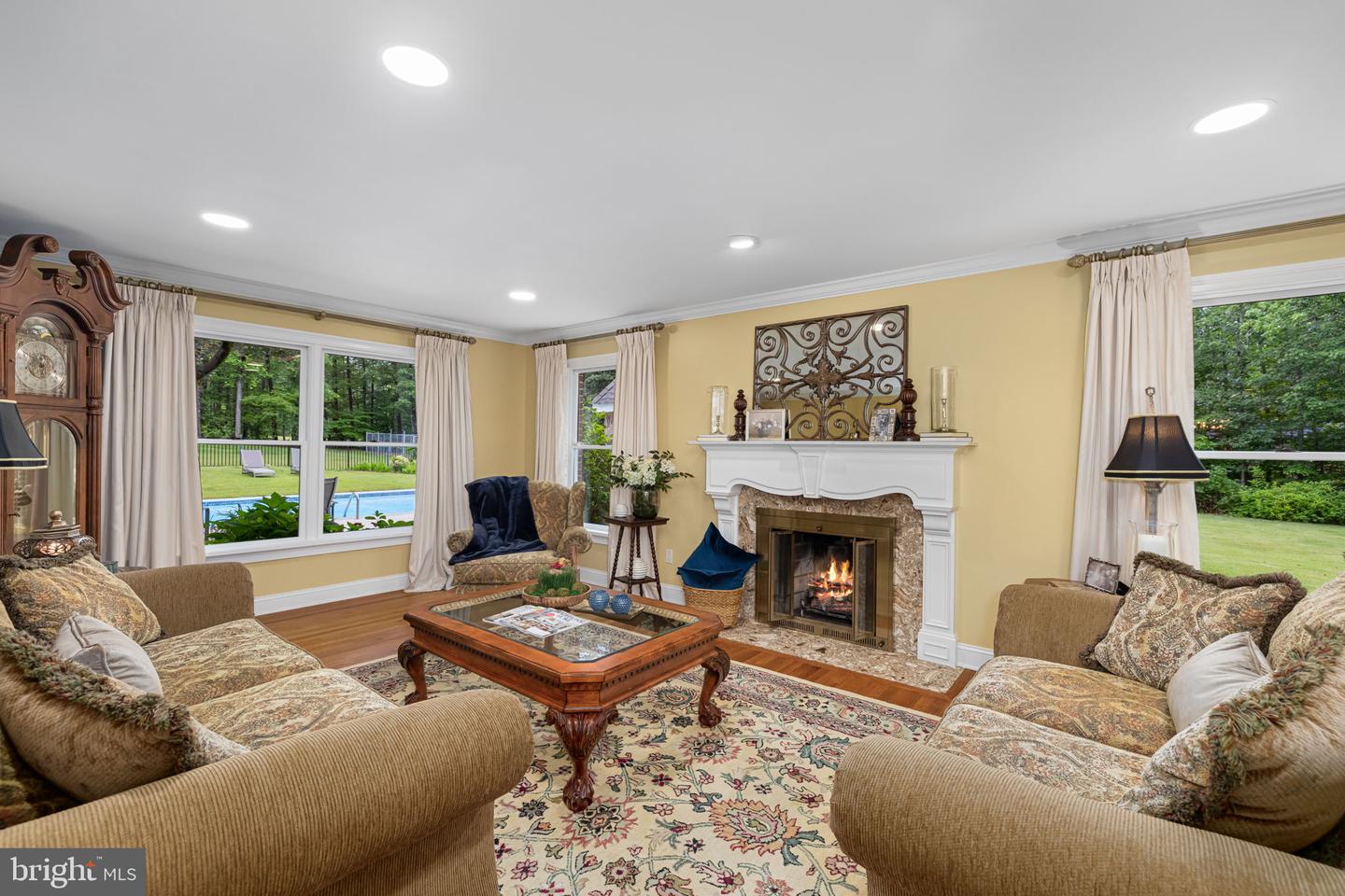 7950 WOODLAND HILLS LN, FAIRFAX STATION, Virginia 22039, 5 Bedrooms Bedrooms, ,3 BathroomsBathrooms,Residential,For sale,7950 WOODLAND HILLS LN,VAFX2244146 MLS # VAFX2244146
