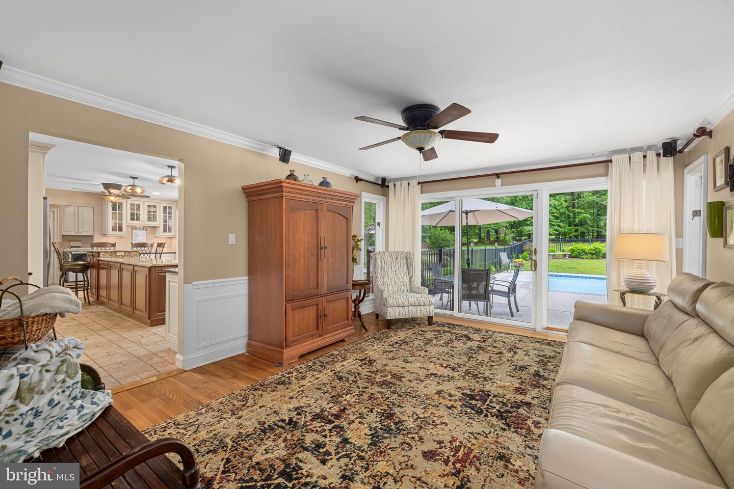 7950 WOODLAND HILLS LN, FAIRFAX STATION, Virginia 22039, 5 Bedrooms Bedrooms, ,3 BathroomsBathrooms,Residential,For sale,7950 WOODLAND HILLS LN,VAFX2244146 MLS # VAFX2244146