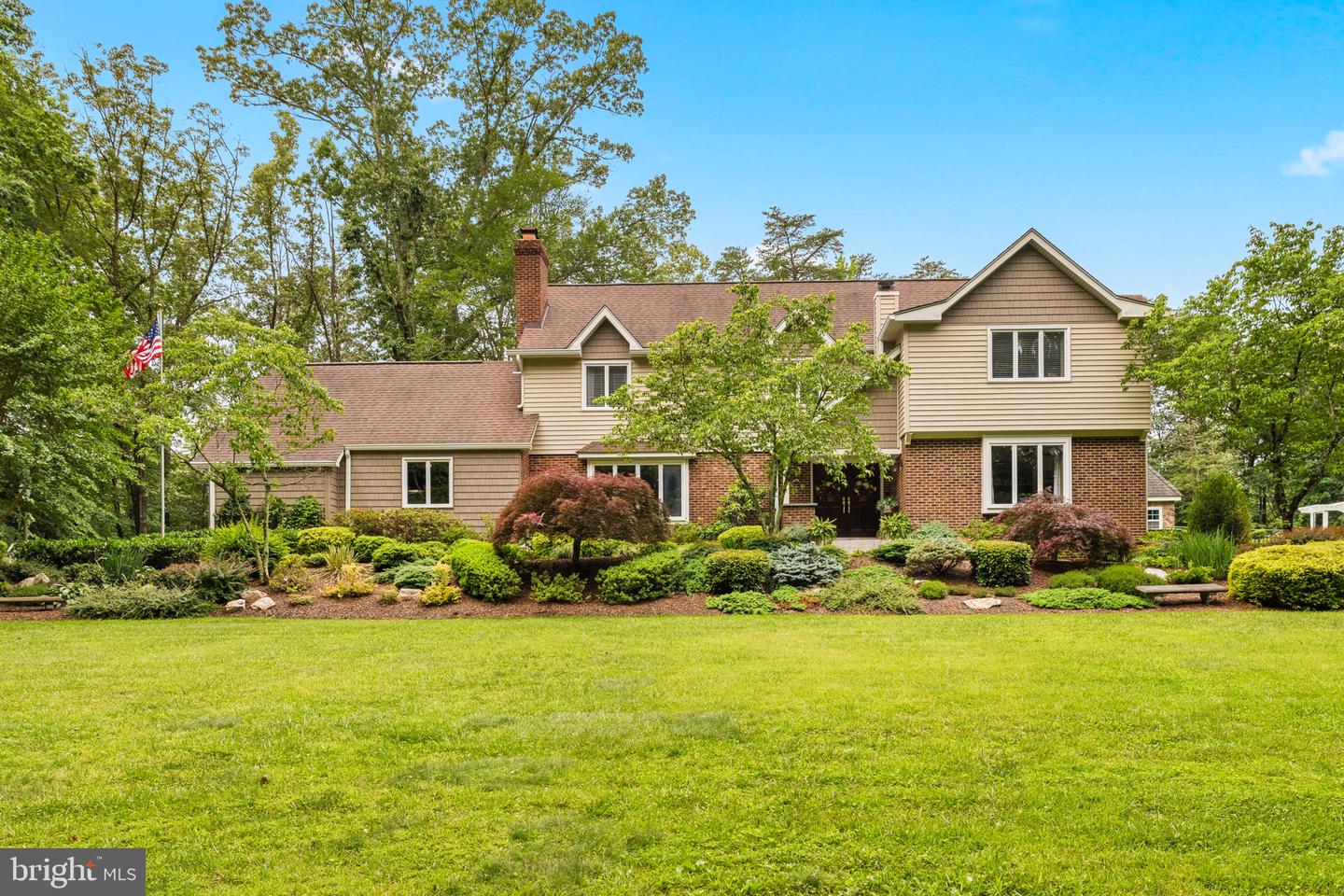 7950 WOODLAND HILLS LN, FAIRFAX STATION, Virginia 22039, 5 Bedrooms Bedrooms, ,3 BathroomsBathrooms,Residential,For sale,7950 WOODLAND HILLS LN,VAFX2244146 MLS # VAFX2244146