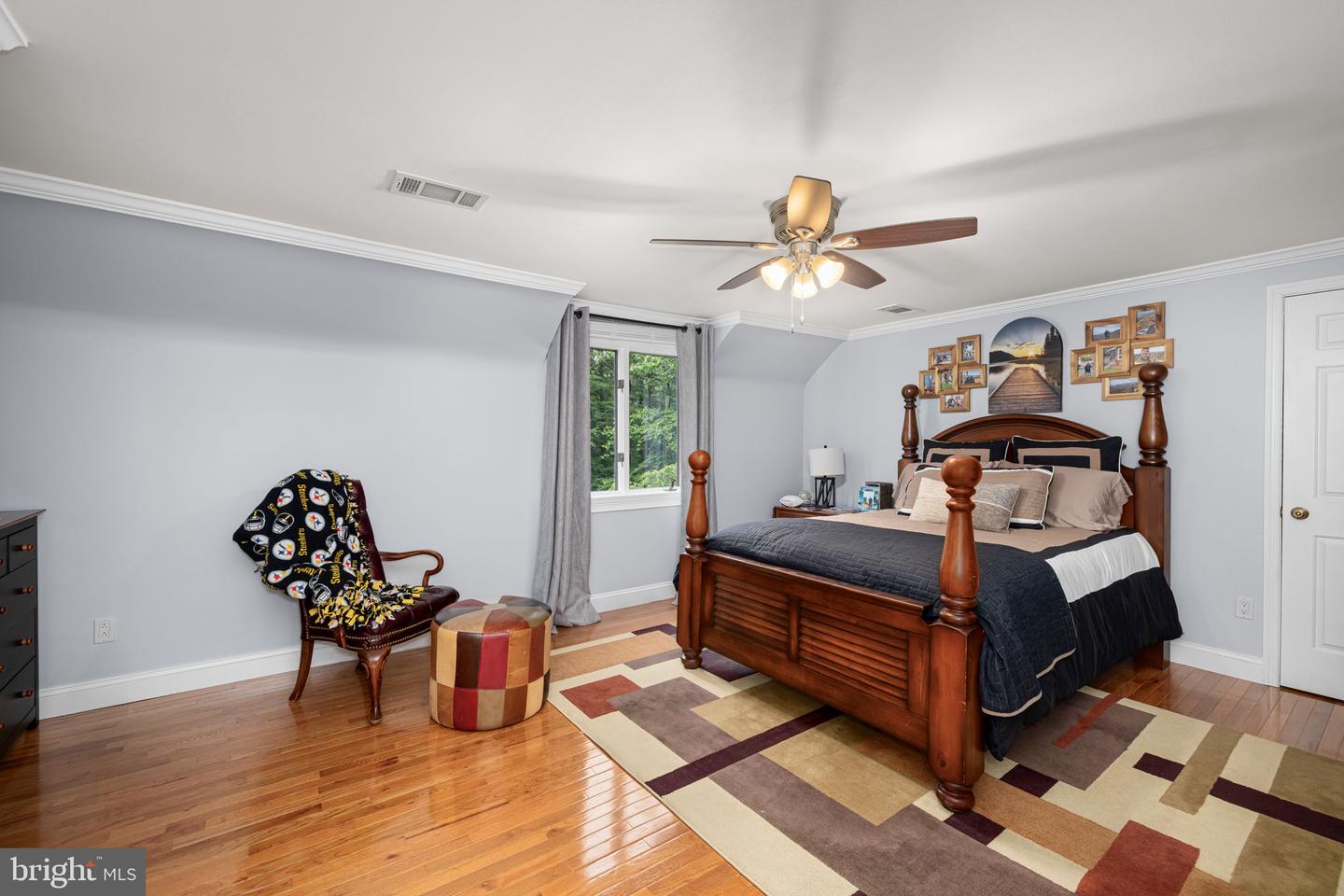 7950 WOODLAND HILLS LN, FAIRFAX STATION, Virginia 22039, 5 Bedrooms Bedrooms, ,3 BathroomsBathrooms,Residential,For sale,7950 WOODLAND HILLS LN,VAFX2244146 MLS # VAFX2244146