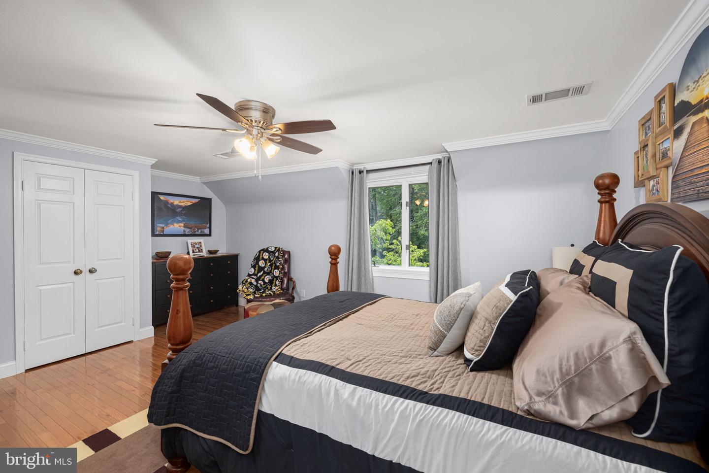 7950 WOODLAND HILLS LN, FAIRFAX STATION, Virginia 22039, 5 Bedrooms Bedrooms, ,3 BathroomsBathrooms,Residential,For sale,7950 WOODLAND HILLS LN,VAFX2244146 MLS # VAFX2244146