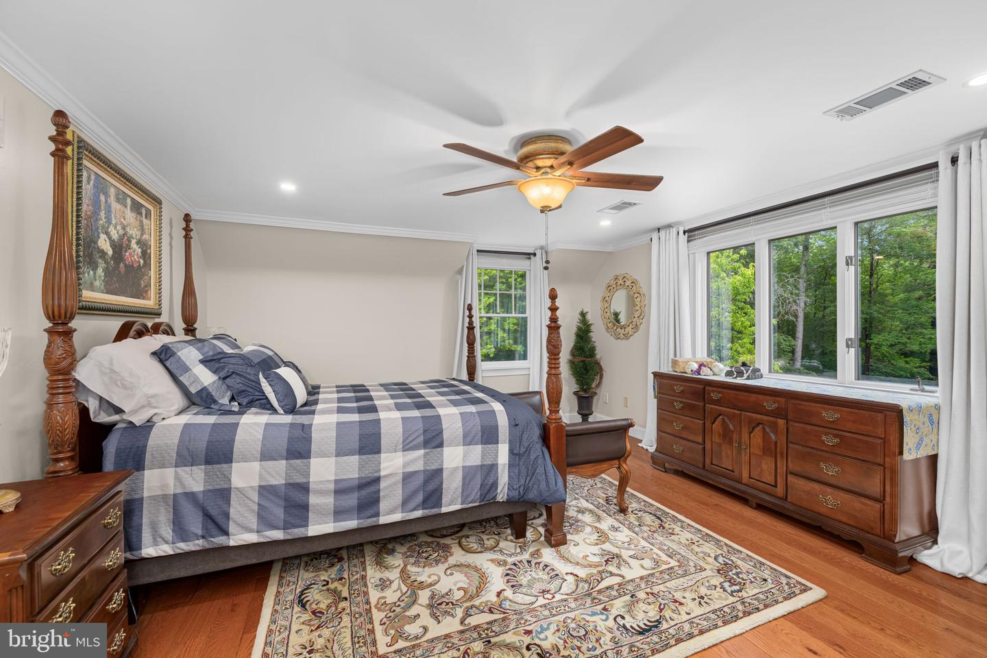 7950 WOODLAND HILLS LN, FAIRFAX STATION, Virginia 22039, 5 Bedrooms Bedrooms, ,3 BathroomsBathrooms,Residential,For sale,7950 WOODLAND HILLS LN,VAFX2244146 MLS # VAFX2244146