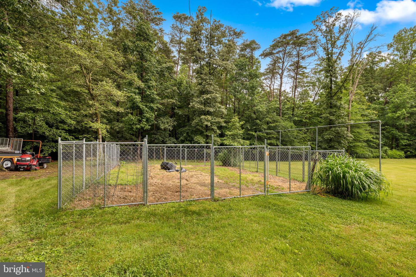 7950 WOODLAND HILLS LN, FAIRFAX STATION, Virginia 22039, 5 Bedrooms Bedrooms, ,3 BathroomsBathrooms,Residential,For sale,7950 WOODLAND HILLS LN,VAFX2244146 MLS # VAFX2244146