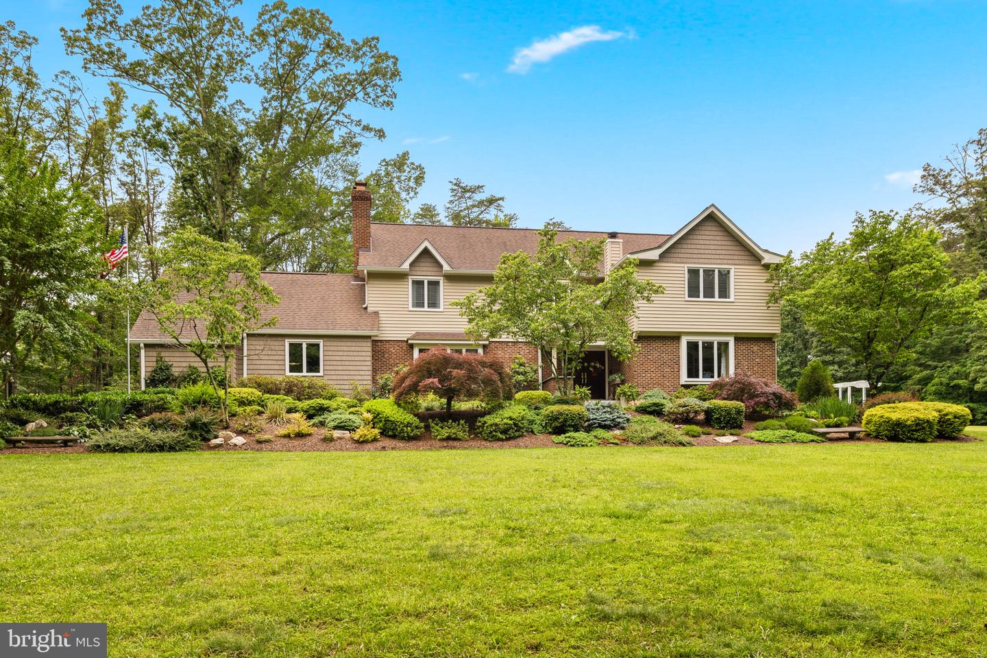 7950 WOODLAND HILLS LN, FAIRFAX STATION, Virginia 22039, 5 Bedrooms Bedrooms, ,3 BathroomsBathrooms,Residential,For sale,7950 WOODLAND HILLS LN,VAFX2244146 MLS # VAFX2244146