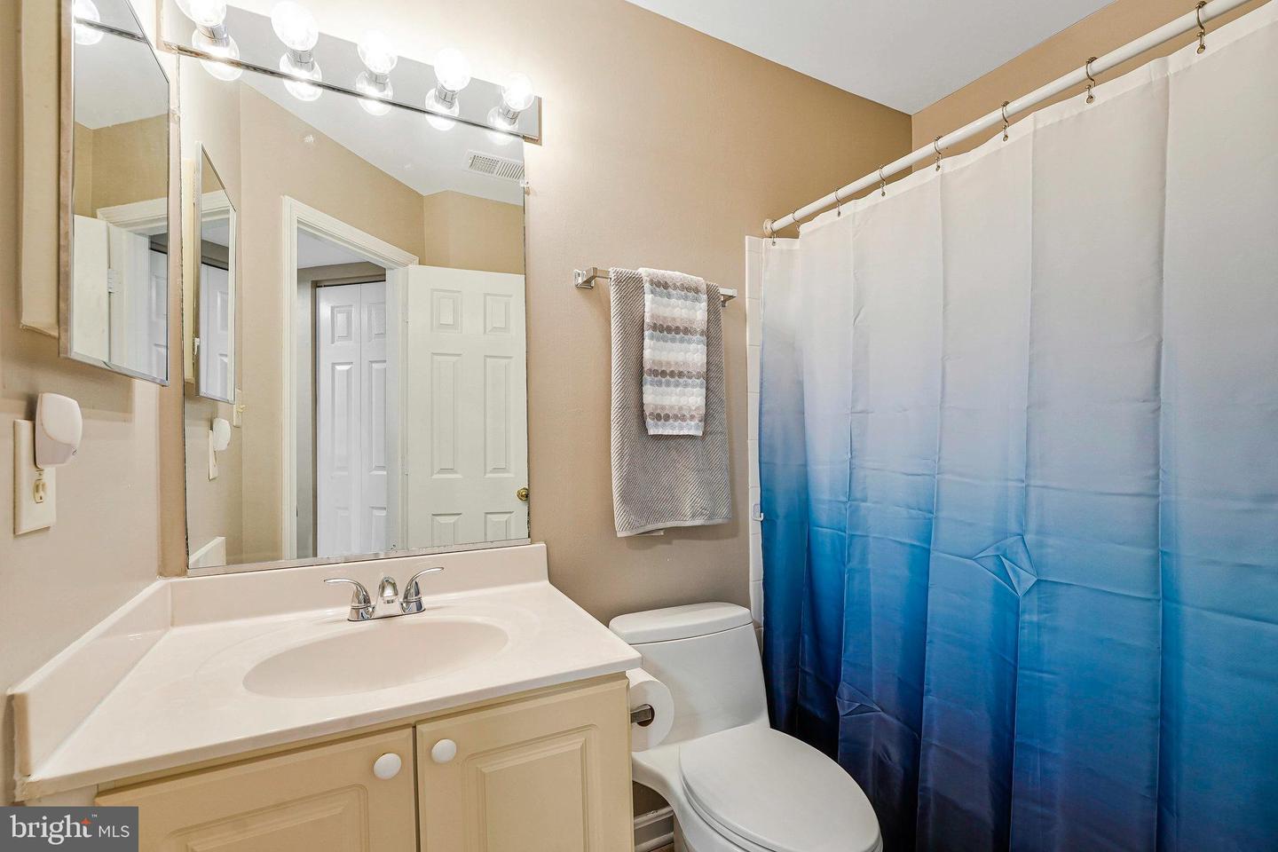 46848 LACROYS POINT TER, STERLING, Virginia 20165, 3 Bedrooms Bedrooms, ,3 BathroomsBathrooms,Residential,For sale,46848 LACROYS POINT TER,VALO2098272 MLS # VALO2098272