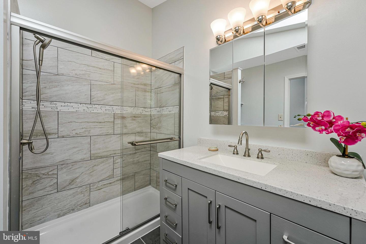46848 LACROYS POINT TER, STERLING, Virginia 20165, 3 Bedrooms Bedrooms, ,3 BathroomsBathrooms,Residential,For sale,46848 LACROYS POINT TER,VALO2098272 MLS # VALO2098272