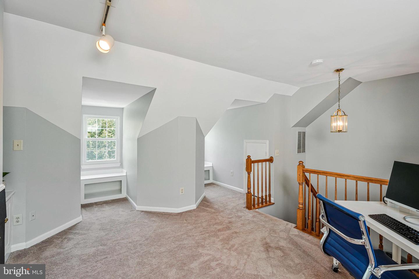 46848 LACROYS POINT TER, STERLING, Virginia 20165, 3 Bedrooms Bedrooms, ,3 BathroomsBathrooms,Residential,For sale,46848 LACROYS POINT TER,VALO2098272 MLS # VALO2098272
