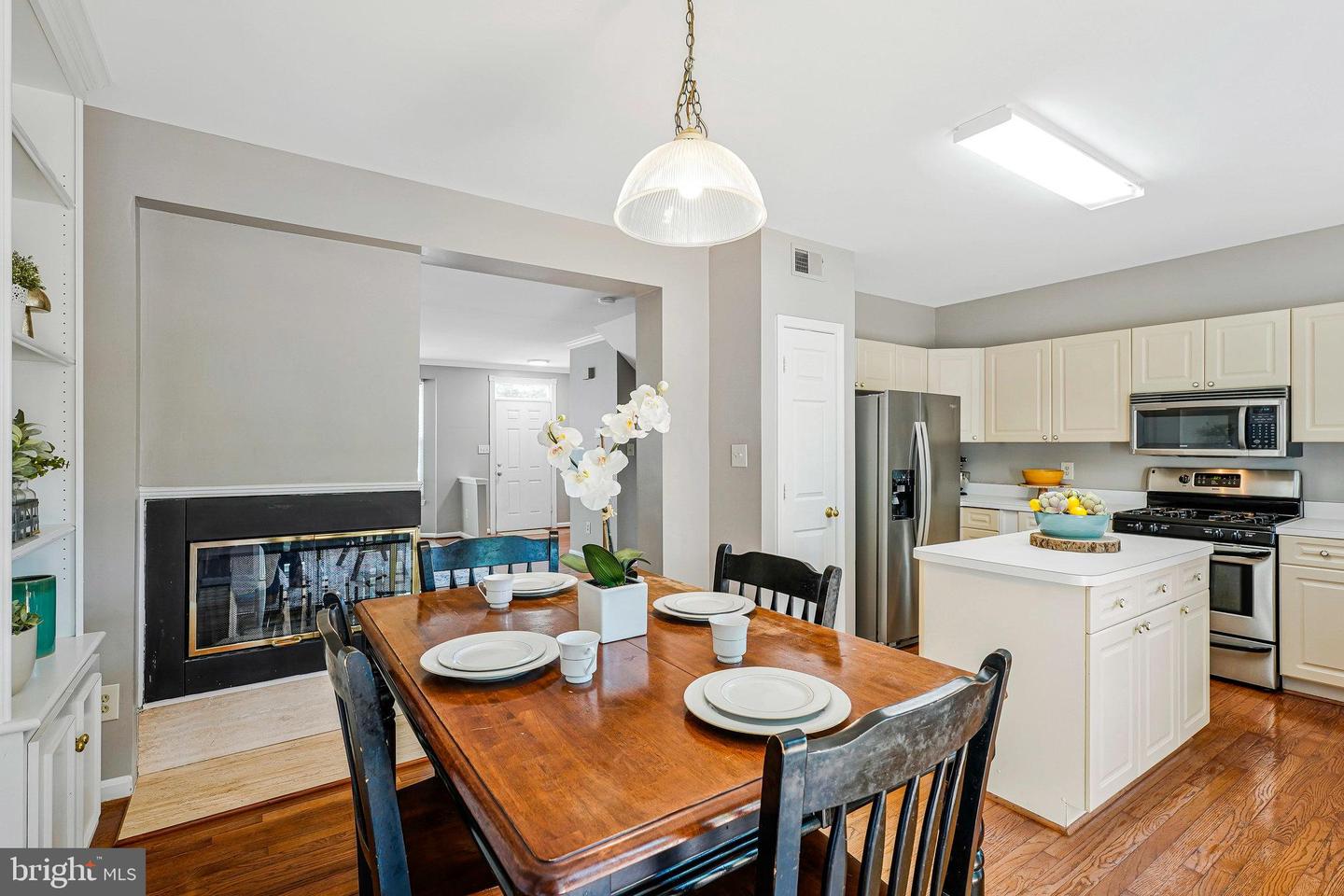 46848 LACROYS POINT TER, STERLING, Virginia 20165, 3 Bedrooms Bedrooms, ,3 BathroomsBathrooms,Residential,For sale,46848 LACROYS POINT TER,VALO2098272 MLS # VALO2098272