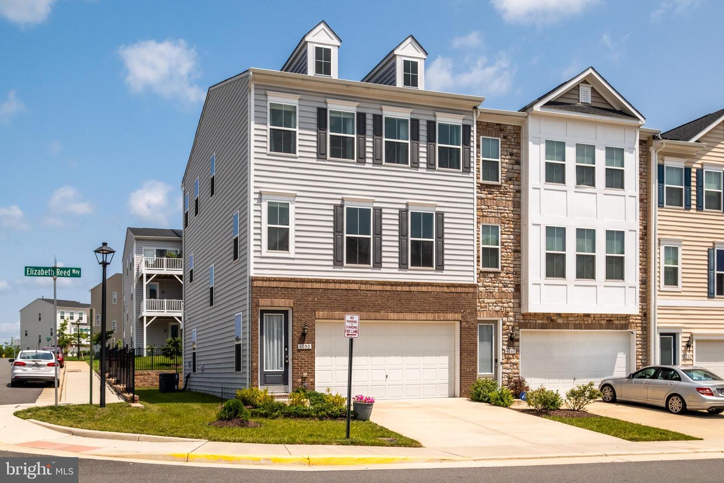 4090 ELIZABETH REED WAY, LAKE RIDGE, Virginia 22192, 4 Bedrooms Bedrooms, ,3 BathroomsBathrooms,Residential,For sale,4090 ELIZABETH REED WAY,VAPW2095906 MLS # VAPW2095906