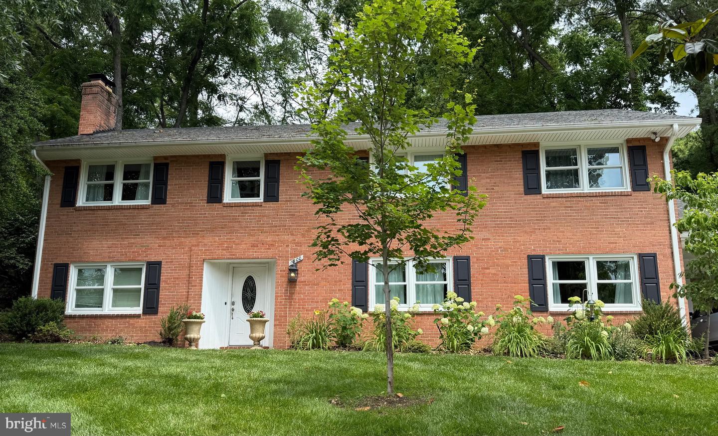 1800 COURTLAND RD, ALEXANDRIA, Virginia 22306, 5 Bedrooms Bedrooms, ,3 BathroomsBathrooms,Residential,For sale,1800 COURTLAND RD,VAFX2244138 MLS # VAFX2244138