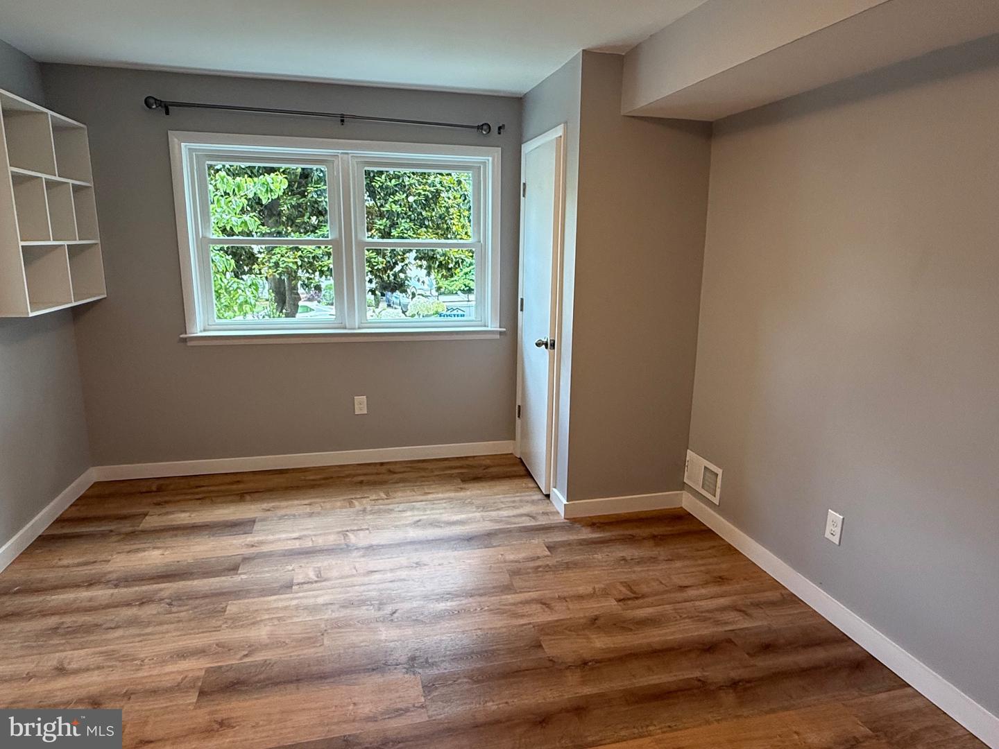 1800 COURTLAND RD, ALEXANDRIA, Virginia 22306, 5 Bedrooms Bedrooms, ,3 BathroomsBathrooms,Residential,For sale,1800 COURTLAND RD,VAFX2244138 MLS # VAFX2244138