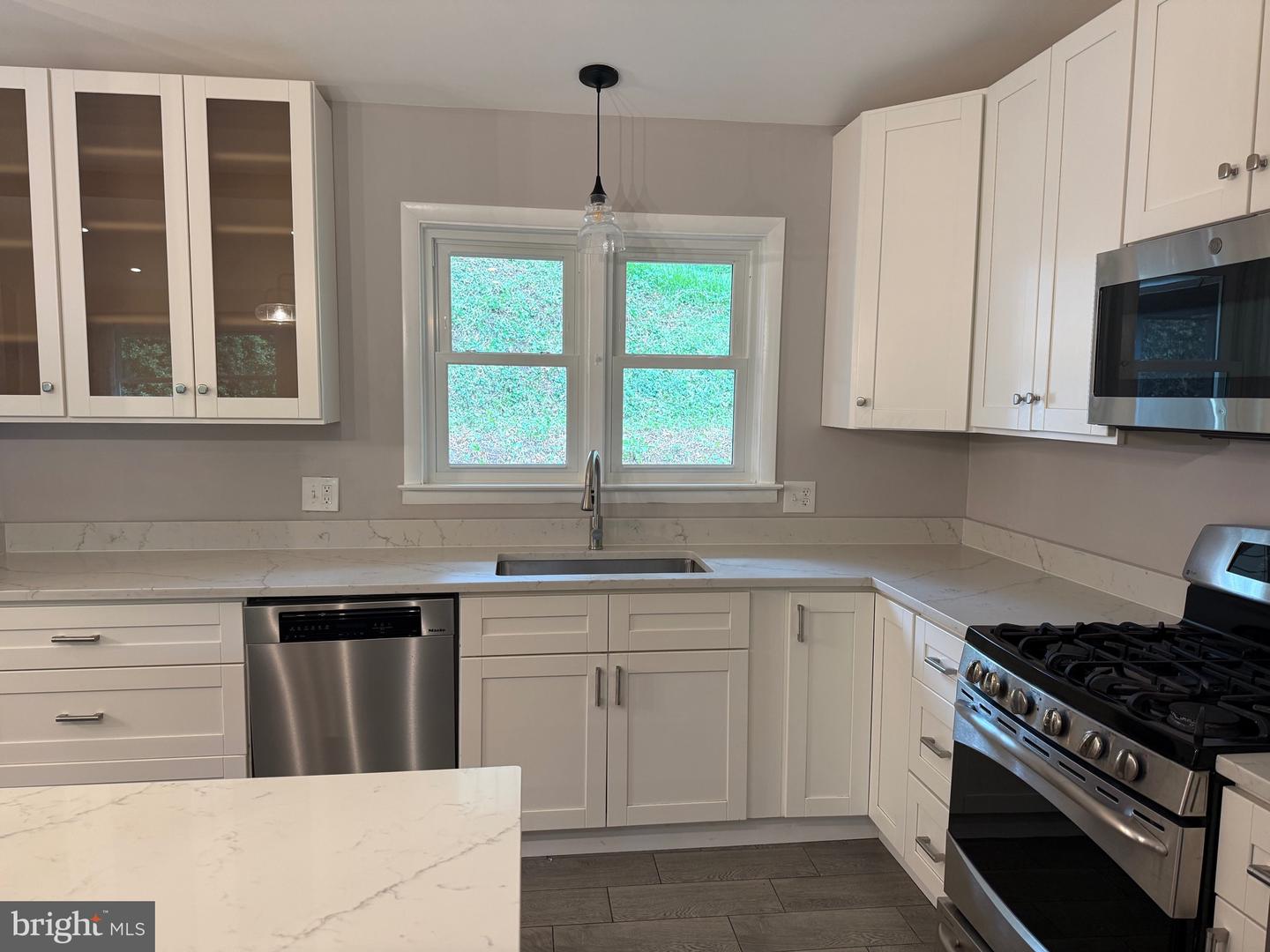 1800 COURTLAND RD, ALEXANDRIA, Virginia 22306, 5 Bedrooms Bedrooms, ,3 BathroomsBathrooms,Residential,For sale,1800 COURTLAND RD,VAFX2244138 MLS # VAFX2244138