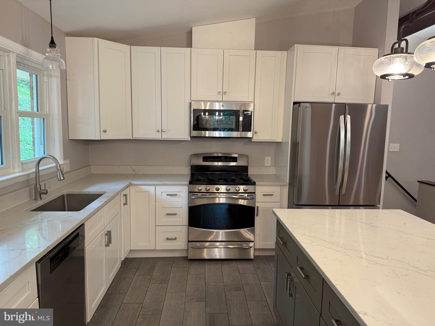 1800 COURTLAND RD, ALEXANDRIA, Virginia 22306, 5 Bedrooms Bedrooms, ,3 BathroomsBathrooms,Residential,For sale,1800 COURTLAND RD,VAFX2244138 MLS # VAFX2244138