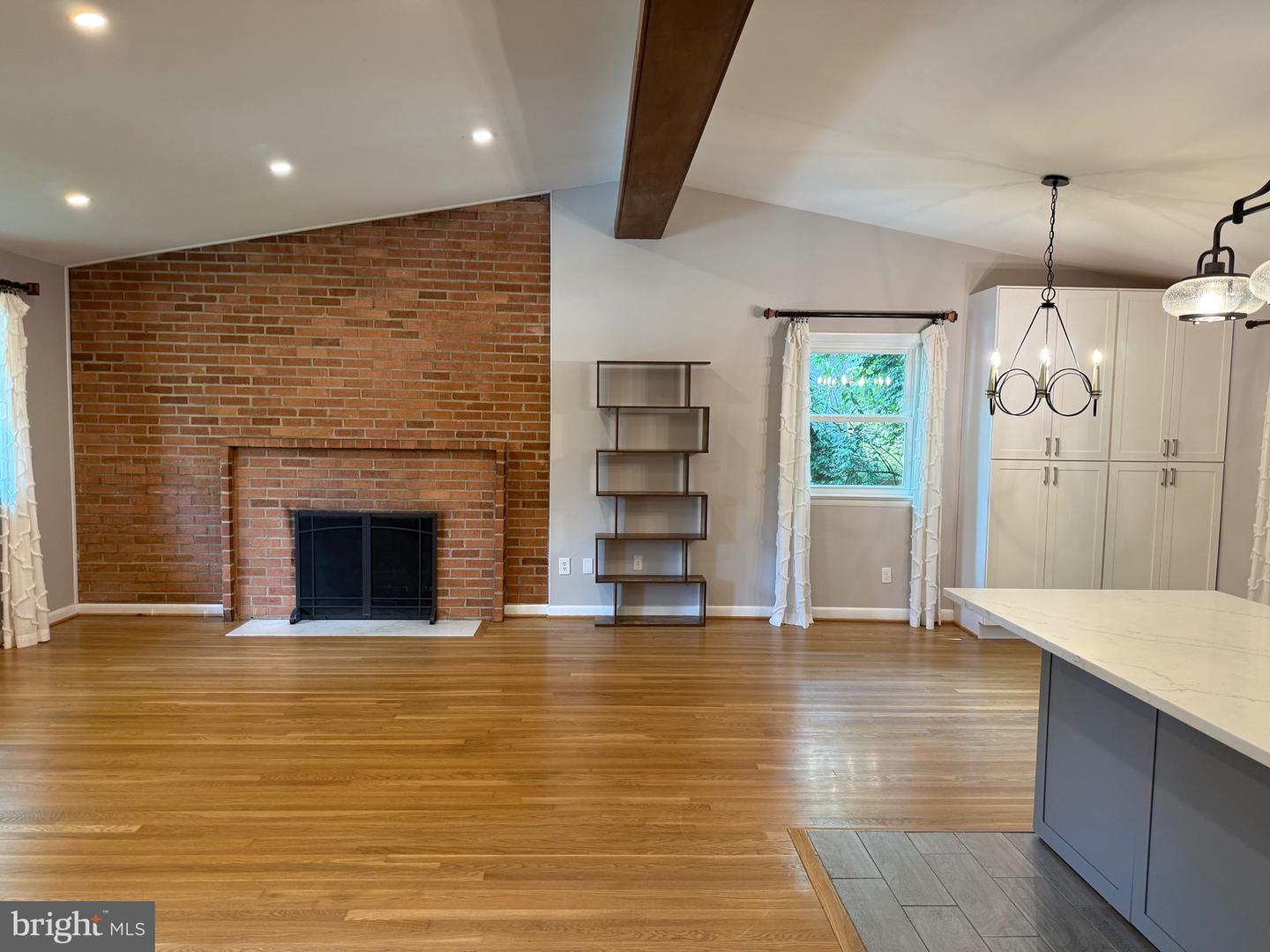 1800 COURTLAND RD, ALEXANDRIA, Virginia 22306, 5 Bedrooms Bedrooms, ,3 BathroomsBathrooms,Residential,For sale,1800 COURTLAND RD,VAFX2244138 MLS # VAFX2244138