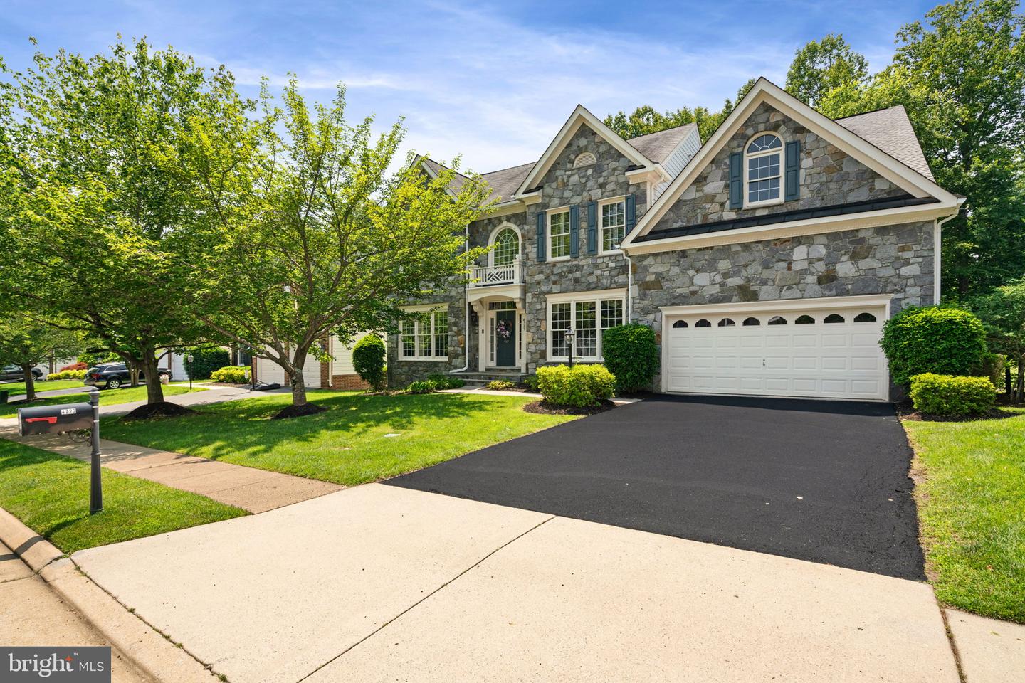 4729 GRAND MASTERS WAY, WOODBRIDGE, Virginia 22192, 5 Bedrooms Bedrooms, ,4 BathroomsBathrooms,Residential,For sale,4729 GRAND MASTERS WAY,VAPW2095852 MLS # VAPW2095852