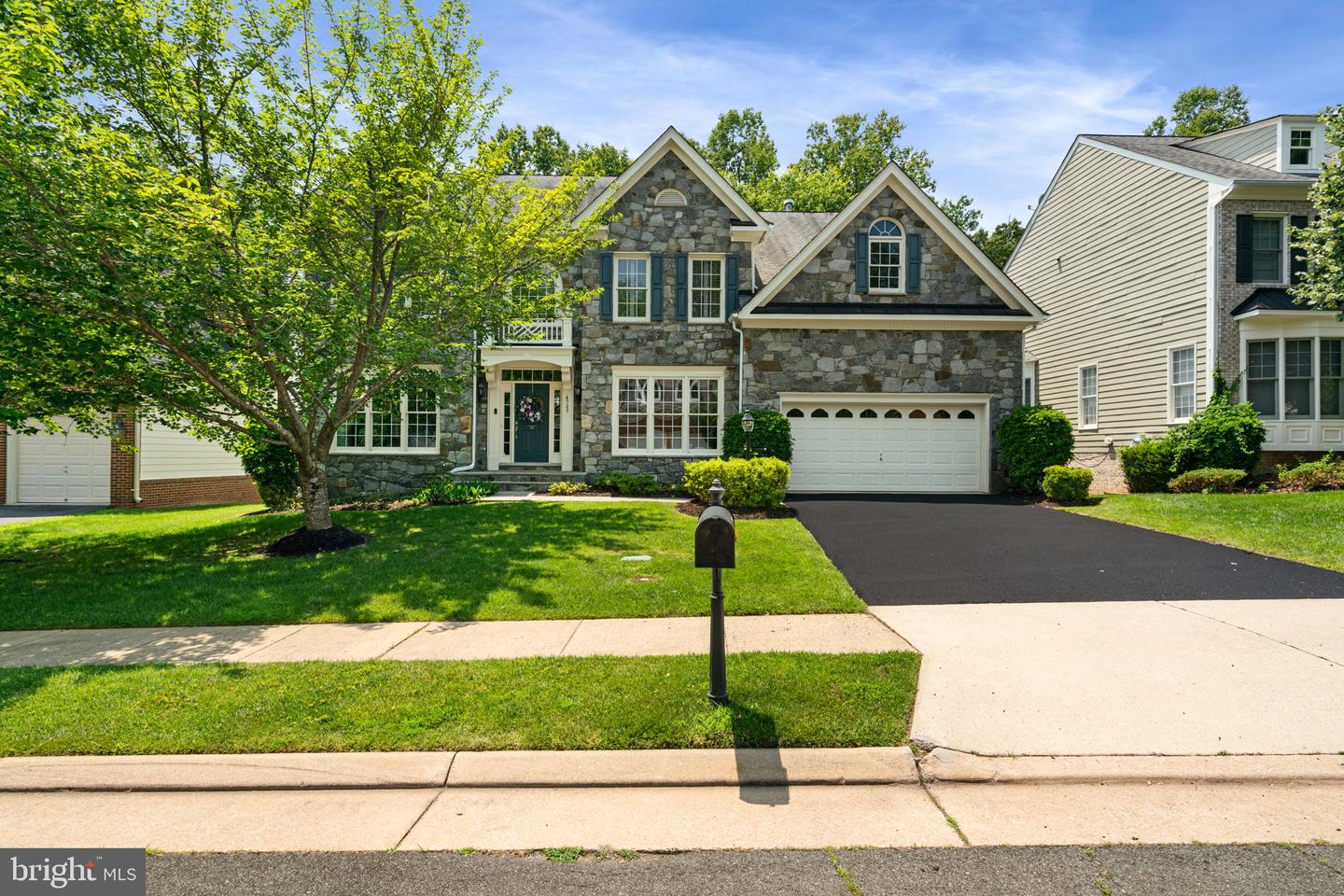 4729 GRAND MASTERS WAY, WOODBRIDGE, Virginia 22192, 5 Bedrooms Bedrooms, ,4 BathroomsBathrooms,Residential,For sale,4729 GRAND MASTERS WAY,VAPW2095852 MLS # VAPW2095852