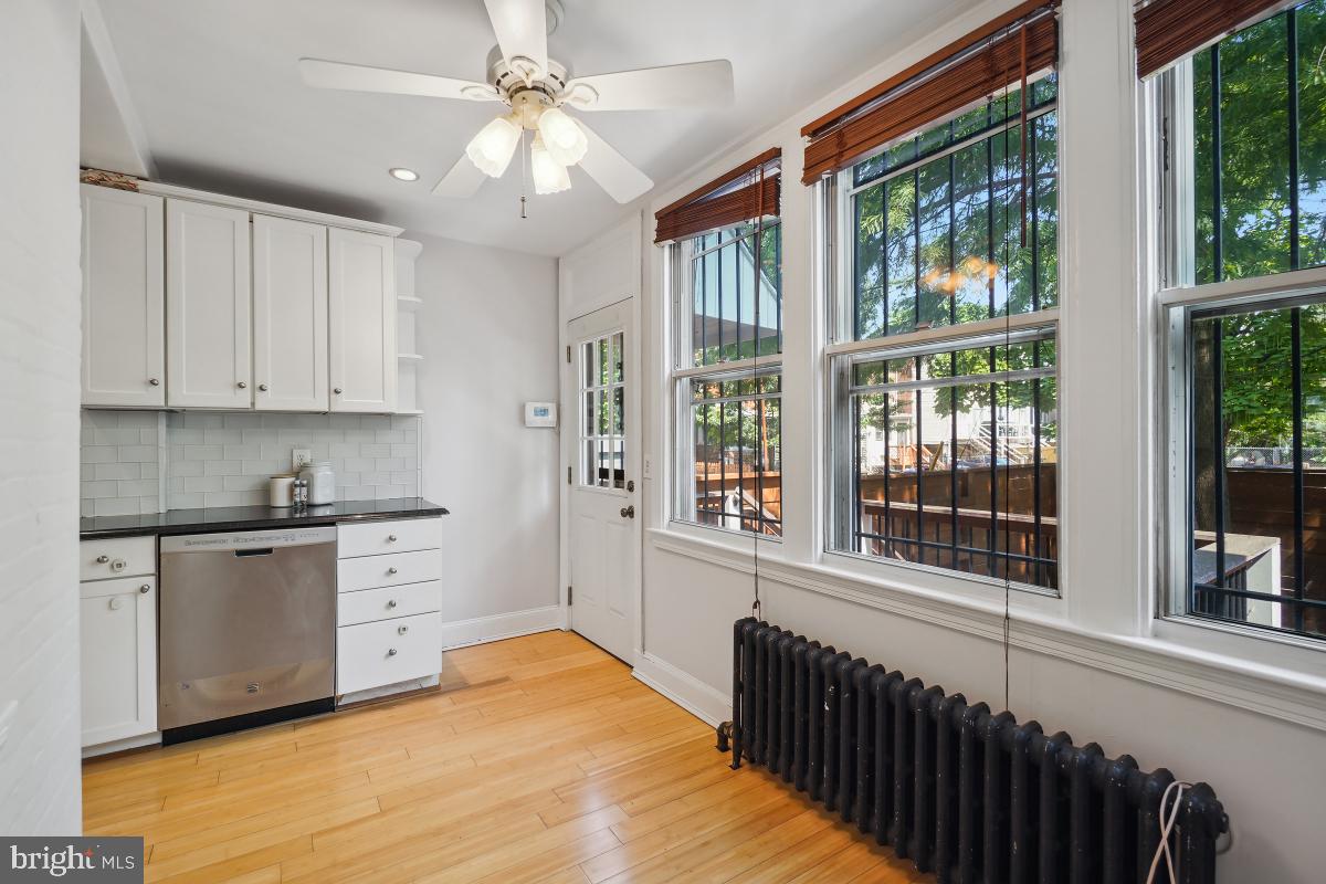 304 BRYANT ST NE, WASHINGTON, District Of Columbia 20002, 2 Bedrooms Bedrooms, ,2 BathroomsBathrooms,Residential,For sale,304 BRYANT ST NE,DCDC2203404 MLS # DCDC2203404
