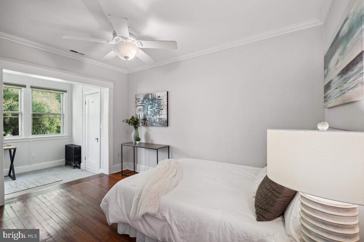 304 BRYANT ST NE, WASHINGTON, District Of Columbia 20002, 2 Bedrooms Bedrooms, ,2 BathroomsBathrooms,Residential,For sale,304 BRYANT ST NE,DCDC2203404 MLS # DCDC2203404
