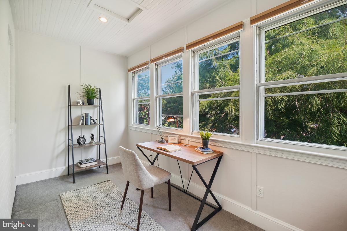 304 BRYANT ST NE, WASHINGTON, District Of Columbia 20002, 2 Bedrooms Bedrooms, ,2 BathroomsBathrooms,Residential,For sale,304 BRYANT ST NE,DCDC2203404 MLS # DCDC2203404