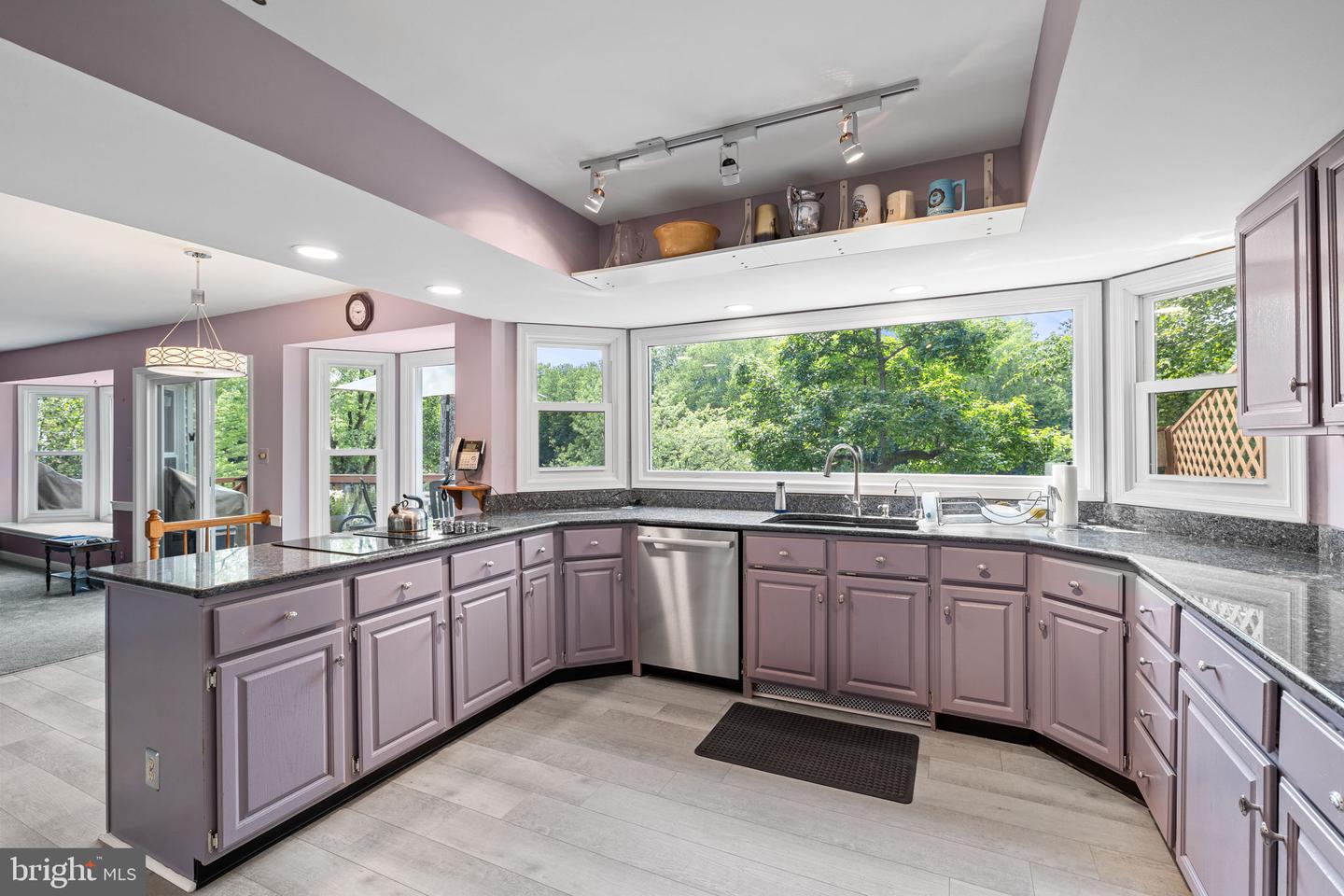 15350 EDGEHILL DR, DUMFRIES, Virginia 22025, 4 Bedrooms Bedrooms, ,3 BathroomsBathrooms,Residential,For sale,15350 EDGEHILL DR,VAPW2095972 MLS # VAPW2095972