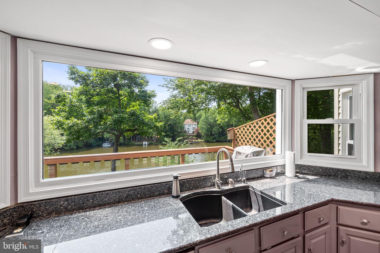 15350 EDGEHILL DR, DUMFRIES, Virginia 22025, 4 Bedrooms Bedrooms, ,3 BathroomsBathrooms,Residential,For sale,15350 EDGEHILL DR,VAPW2095972 MLS # VAPW2095972
