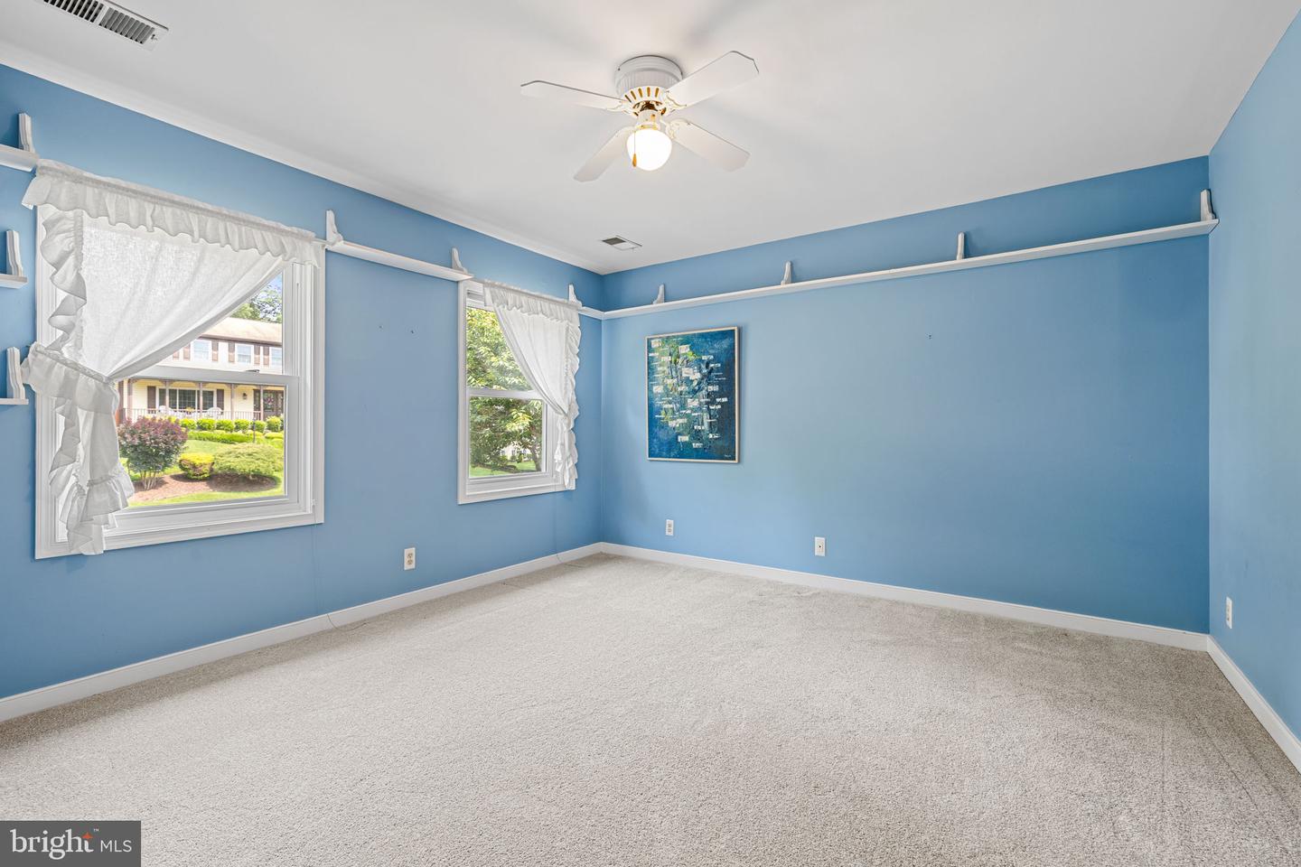 15350 EDGEHILL DR, DUMFRIES, Virginia 22025, 4 Bedrooms Bedrooms, ,3 BathroomsBathrooms,Residential,For sale,15350 EDGEHILL DR,VAPW2095972 MLS # VAPW2095972