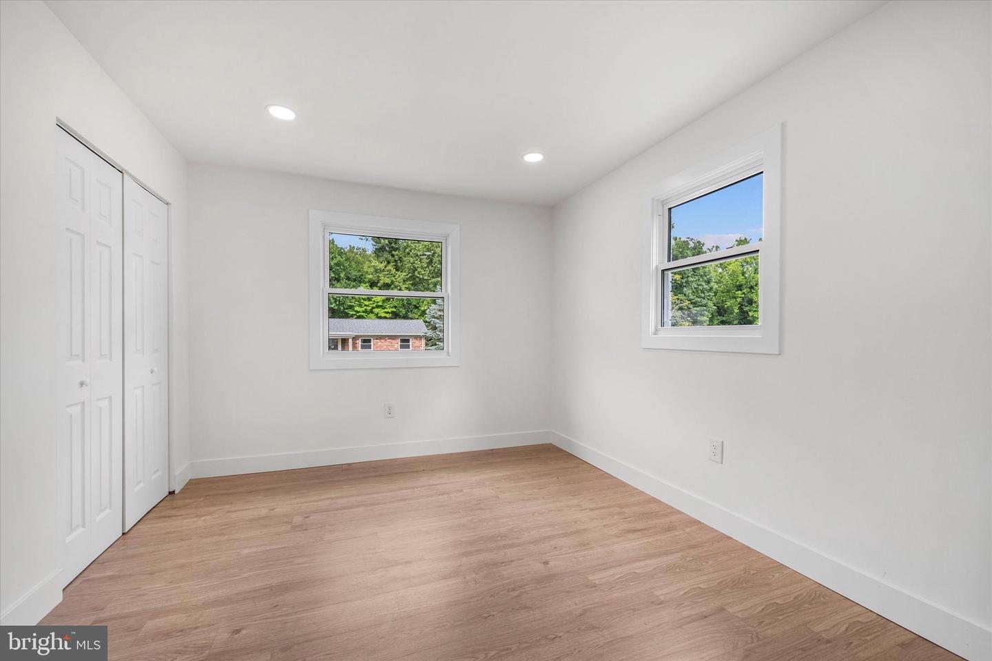 13708 GILBERT RD, WOODBRIDGE, Virginia 22193, 5 Bedrooms Bedrooms, ,3 BathroomsBathrooms,Residential,For sale,13708 GILBERT RD,VAPW2095976 MLS # VAPW2095976