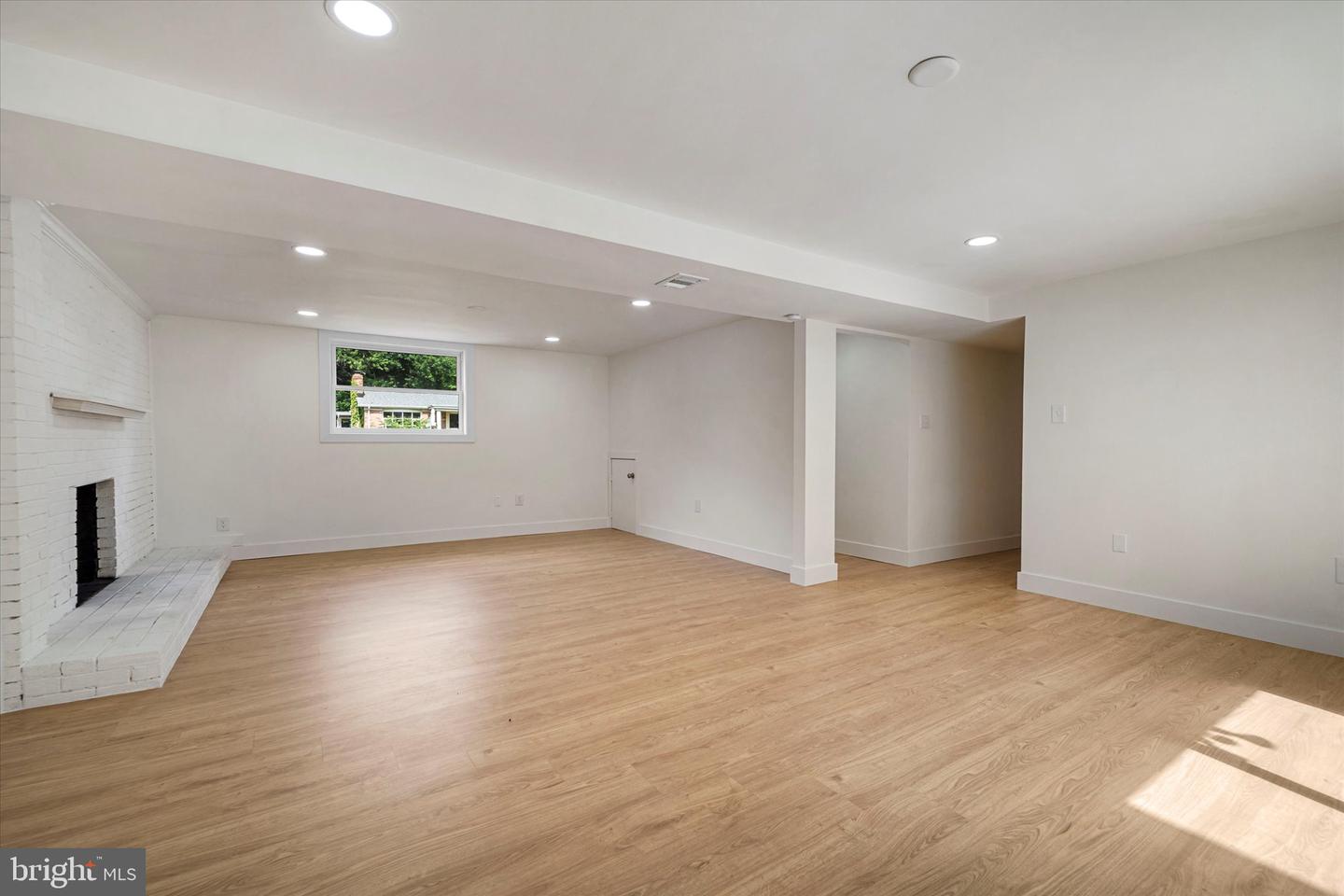13708 GILBERT RD, WOODBRIDGE, Virginia 22193, 5 Bedrooms Bedrooms, ,3 BathroomsBathrooms,Residential,For sale,13708 GILBERT RD,VAPW2095976 MLS # VAPW2095976