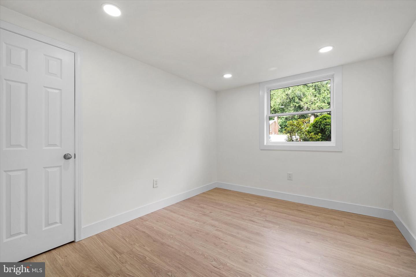 13708 GILBERT RD, WOODBRIDGE, Virginia 22193, 5 Bedrooms Bedrooms, ,3 BathroomsBathrooms,Residential,For sale,13708 GILBERT RD,VAPW2095976 MLS # VAPW2095976