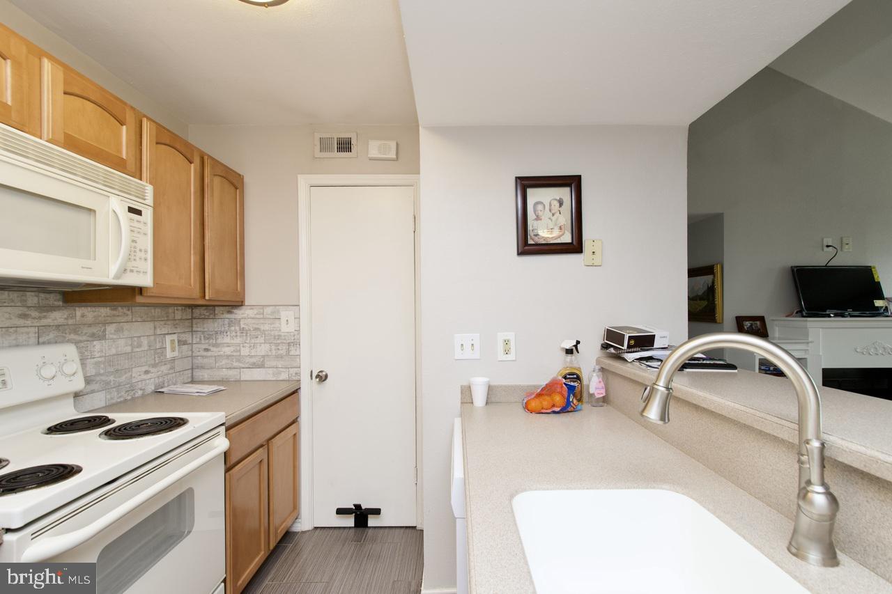 3916 PENDERVIEW DR #435, FAIRFAX, Virginia 22033, 1 Bedroom Bedrooms, ,1 BathroomBathrooms,Residential,For sale,3916 PENDERVIEW DR #435,VAFX2244964 MLS # VAFX2244964