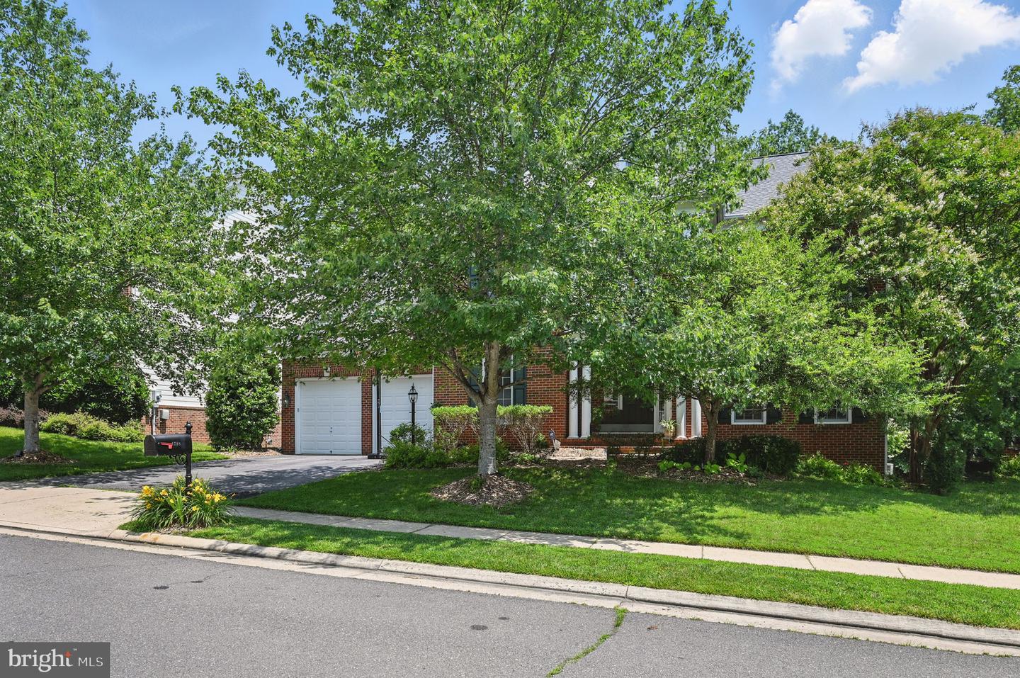 4788 CHARTER CT, WOODBRIDGE, Virginia 22192, 4 Bedrooms Bedrooms, ,3 BathroomsBathrooms,Residential,For sale,4788 CHARTER CT,VAPW2096140 MLS # VAPW2096140