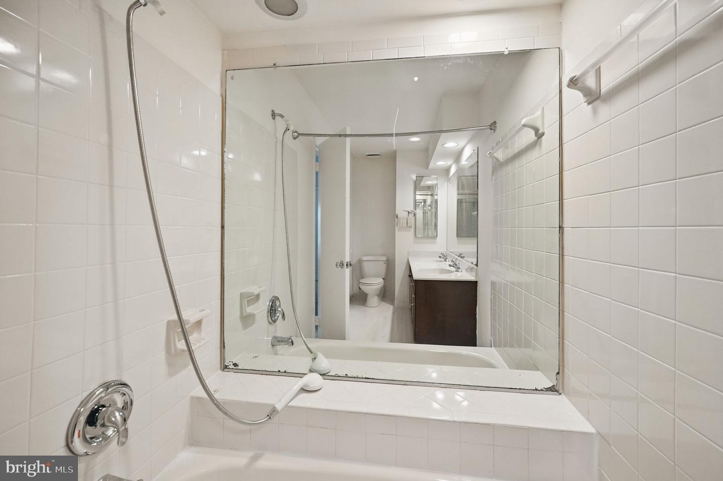 11707 CRITTON CIR, WOODBRIDGE, Virginia 22192, 4 Bedrooms Bedrooms, ,3 BathroomsBathrooms,Residential,For sale,11707 CRITTON CIR,VAPW2096150 MLS # VAPW2096150