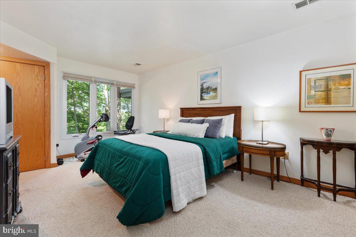 11656 SANDAL WOOD LN, MANASSAS, Virginia 20112, 4 Bedrooms Bedrooms, ,4 BathroomsBathrooms,Residential,For sale,11656 SANDAL WOOD LN,VAPW2095982 MLS # VAPW2095982