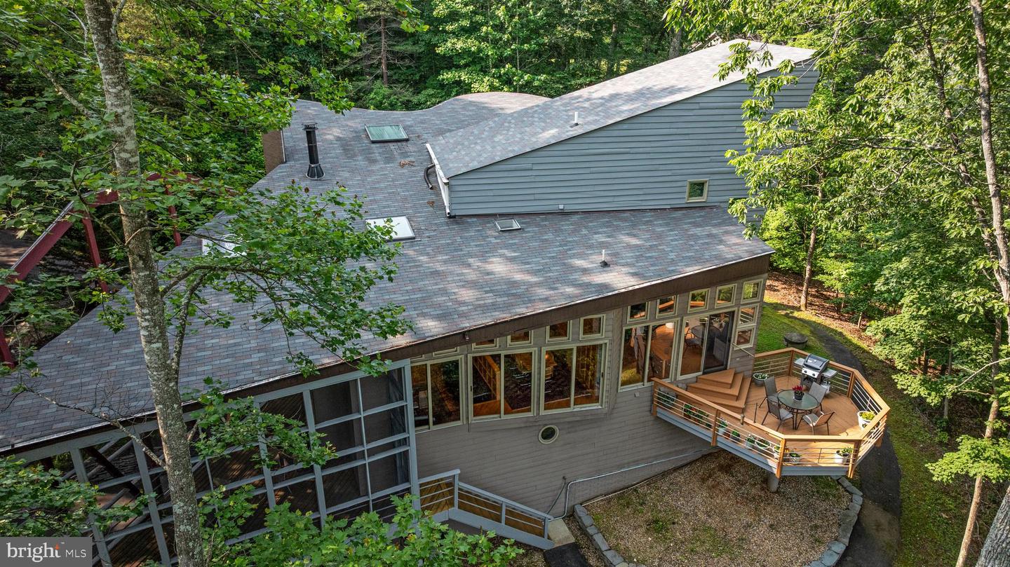 11656 SANDAL WOOD LN, MANASSAS, Virginia 20112, 4 Bedrooms Bedrooms, ,4 BathroomsBathrooms,Residential,For sale,11656 SANDAL WOOD LN,VAPW2095982 MLS # VAPW2095982