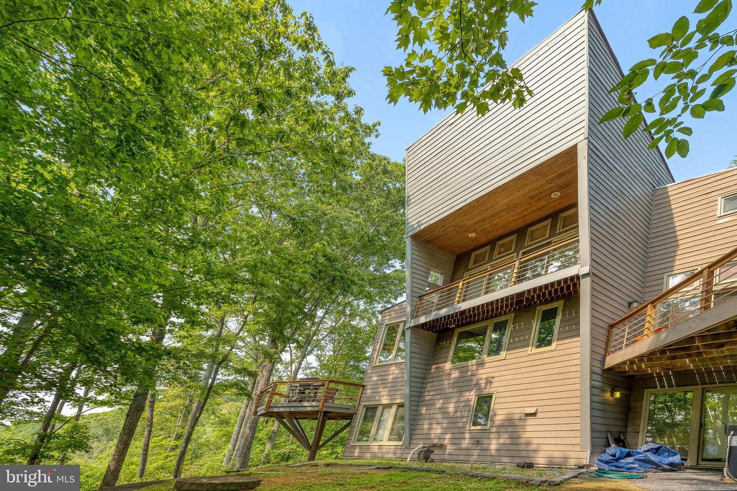 11656 SANDAL WOOD LN, MANASSAS, Virginia 20112, 4 Bedrooms Bedrooms, ,4 BathroomsBathrooms,Residential,For sale,11656 SANDAL WOOD LN,VAPW2095982 MLS # VAPW2095982