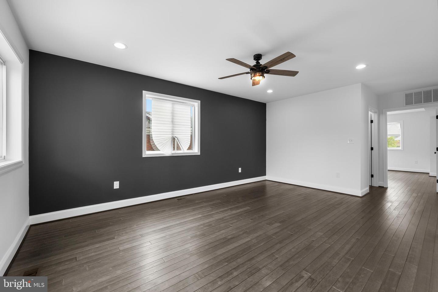 4261 MEADE ST NE, WASHINGTON, District Of Columbia 20019, 6 Bedrooms Bedrooms, 6 Rooms Rooms,5 BathroomsBathrooms,Residential,For sale,4261 MEADE ST NE,DCDC2203556 MLS # DCDC2203556