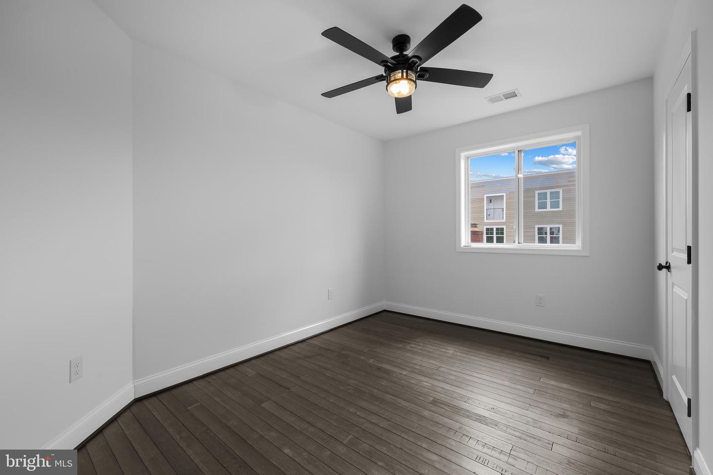 4261 MEADE ST NE, WASHINGTON, District Of Columbia 20019, 6 Bedrooms Bedrooms, 6 Rooms Rooms,5 BathroomsBathrooms,Residential,For sale,4261 MEADE ST NE,DCDC2203556 MLS # DCDC2203556