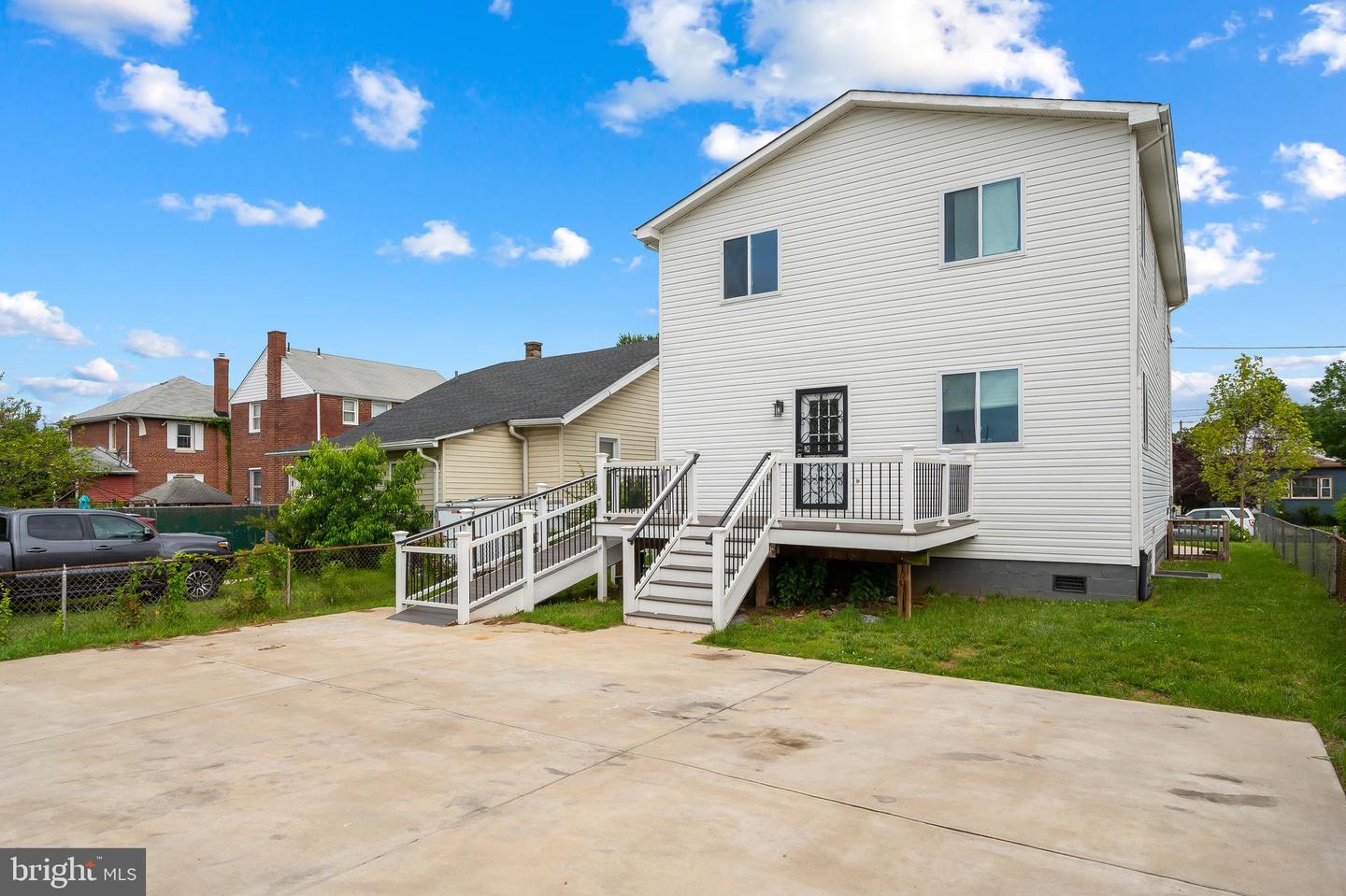 4261 MEADE ST NE, WASHINGTON, District Of Columbia 20019, 6 Bedrooms Bedrooms, 6 Rooms Rooms,5 BathroomsBathrooms,Residential,For sale,4261 MEADE ST NE,DCDC2203556 MLS # DCDC2203556